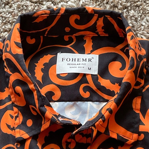 Halloween Shirt for Men Pumpkins Skeleton Short Sleeve Button Down - Picture 3 of 9